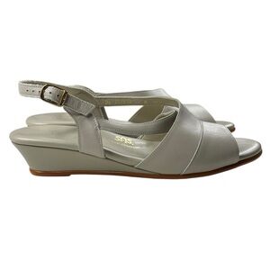 San Antonio Shoemakers SAS Caress Cross Strap Wedge Leather Sandal Bone Size 11